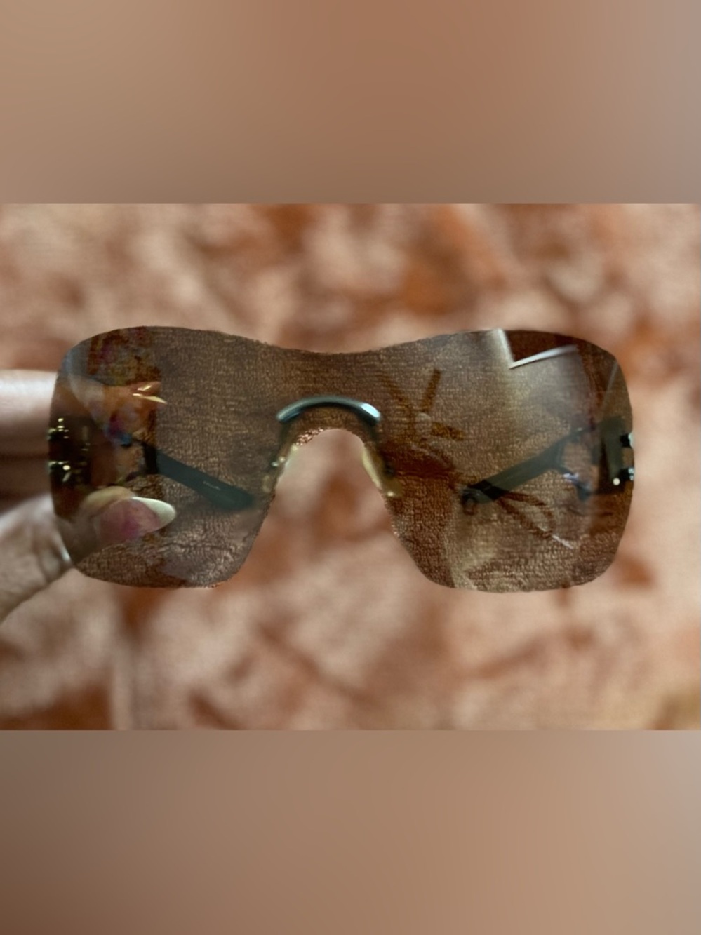 Christian Dior Sunglasses - Picture 3 of 12